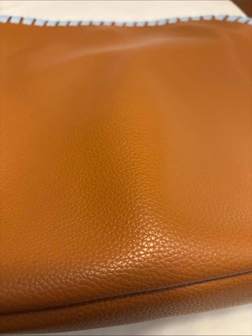 Vera Bradley Tan Slouchy Bucket Shoulder Hobo Bag Vegan Leather w/blue accent - Picture 9 of 12